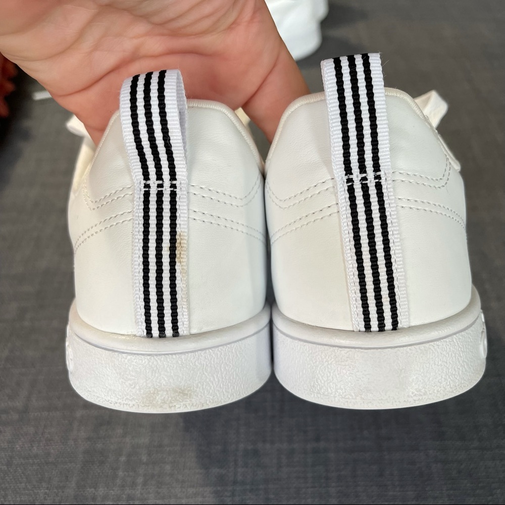 ADIDAS sneakers! - Picture 3 of 6